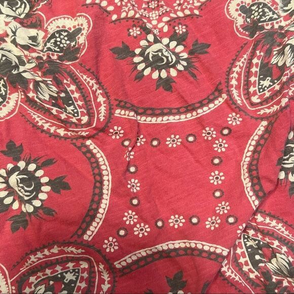 Mossimo women's M top red floral scoop neck with tie cap sleeve elastic bottom - Picture 6 of 6